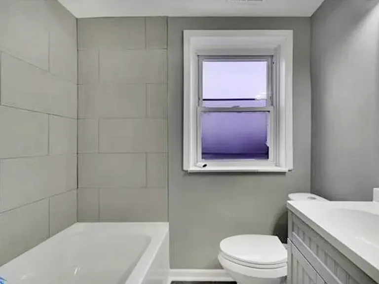7925 S Trumbull Ave #1S — Photo 9