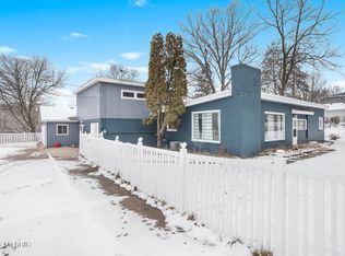 701 Royce Ave, Kalamazoo, MI 49001