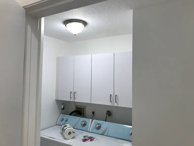 Summer Lake Dr — Photo 14