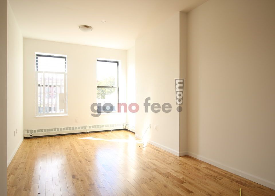 1st image of 229 W 121st St #2A