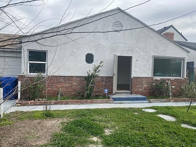1st image of 4270 Chase Ave