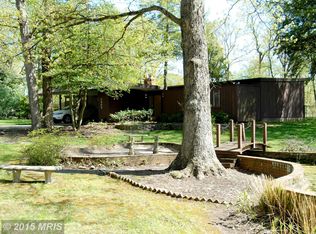 3909 Laurel Rd, Alexandria, VA 22309