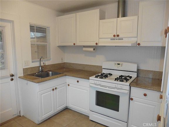 5th image of 353 Auburn Ave #353