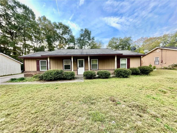 705 King Dr, Phenix City, AL 36869