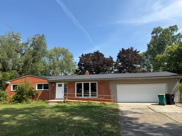 24726 Lakeland St, Farmington Hills, MI 48336