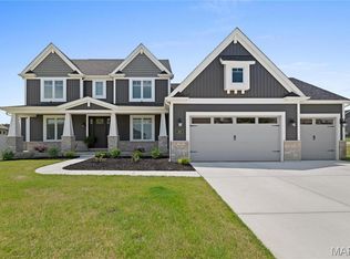 300 Deep Ravine Ct, Saint Charles, MO 63301