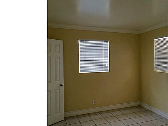5th image of 4101 NW 11th Ave
