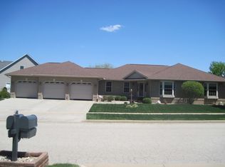 2698 Sedona Dr, Normal, IL 61761