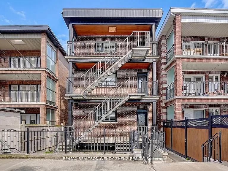 175 Grace St #1-3 — Photo 45