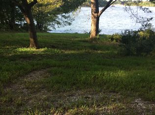 8518 Ridgewood Rd, Sherrills Ford, NC 28673