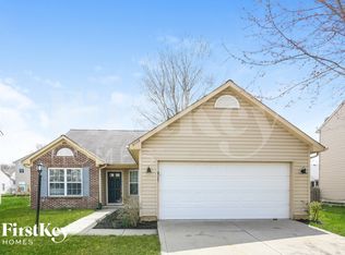 9739 Gibbon Ln, Avon, IN