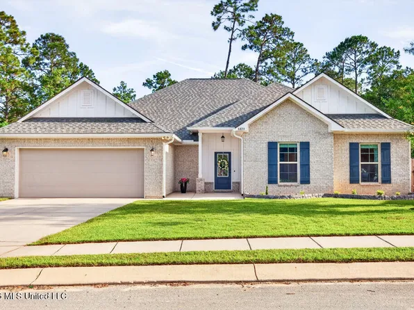 6855 Rolling Green Dr, Pass Christian, MS 39571