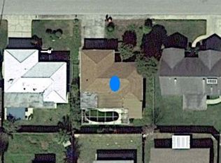 7240 Lincoln Park Ln, Port Richey, FL 34668