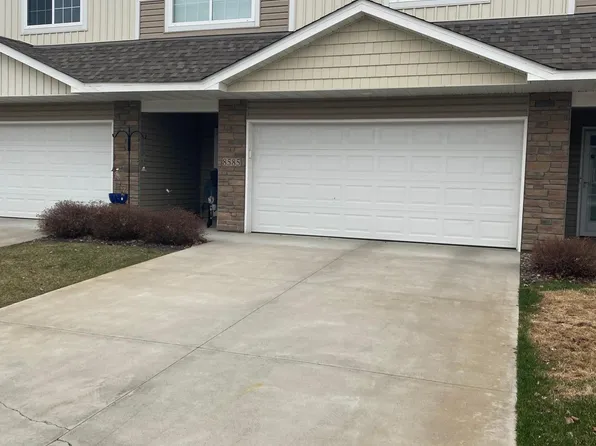 8585 Gateway Cir, Monticello, MN 55362