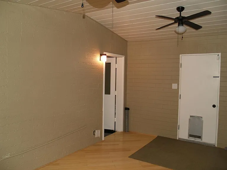 1418 Bryn Mawr Ave — Photo 16