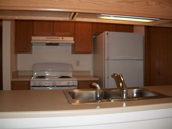 Full size appliances