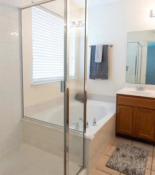 9908 Laurel Cherry Dr — Photo 7