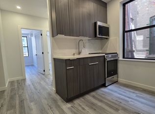 411 Grand St APT 2R, Brooklyn, NY 11211