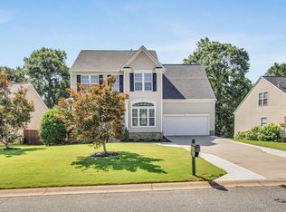 35 Ridgeleigh Way, Simpsonville, SC 29681
