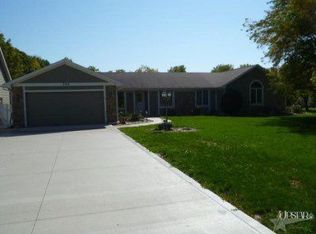 230 Moeller Rd, New Haven, IN 46774