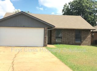 513 NW 114th St, Oklahoma City, OK 73114