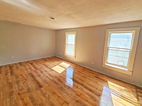 367 West Ave APT 2, Rochester, NY 14611
