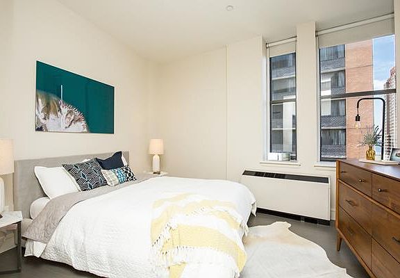 5th image of 90 West St APT 2P