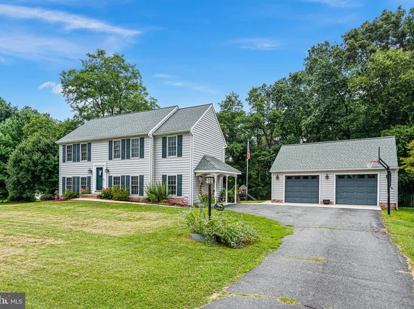 114 Charlestown Dr, Nottingham, PA 19362