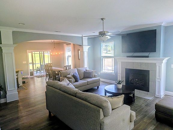 5th image of 771 Hammett Pointe Ct