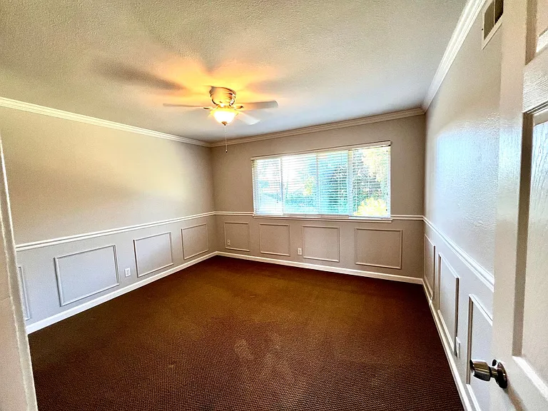 162 Lawnview Cir — Photo 14