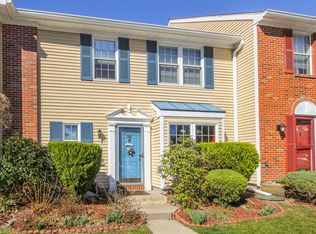 39 Winchester Ave, Peekskill, NY 10566