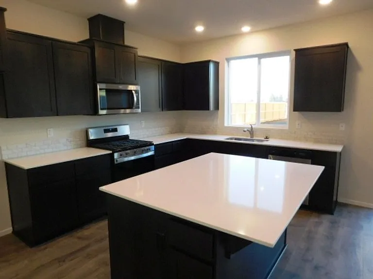 4707 Astronaut Ave NW — Photo 8