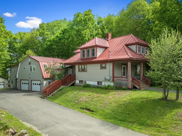 28 Main Street Hill, Dexter, ME 04930