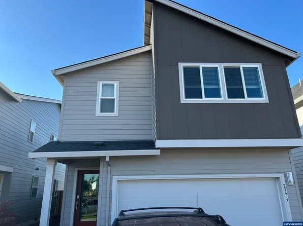2373 Sawtelle Dr, Woodburn, OR 97071