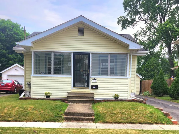 1512 Floral Ave, Jackson, MI 49202