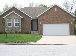 2002 N Leawood Ct, Ozark, MO 65721