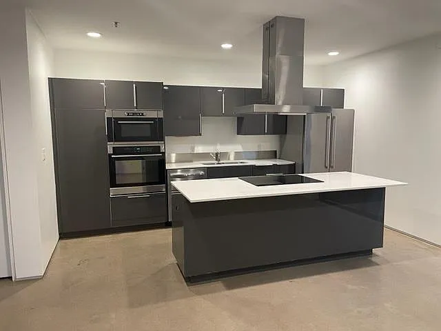 155 Oak Lawn Ave #9 — Photo 6