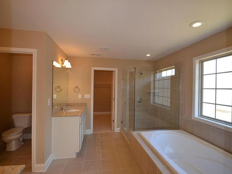 807 Urton Woods Way — Photo 11