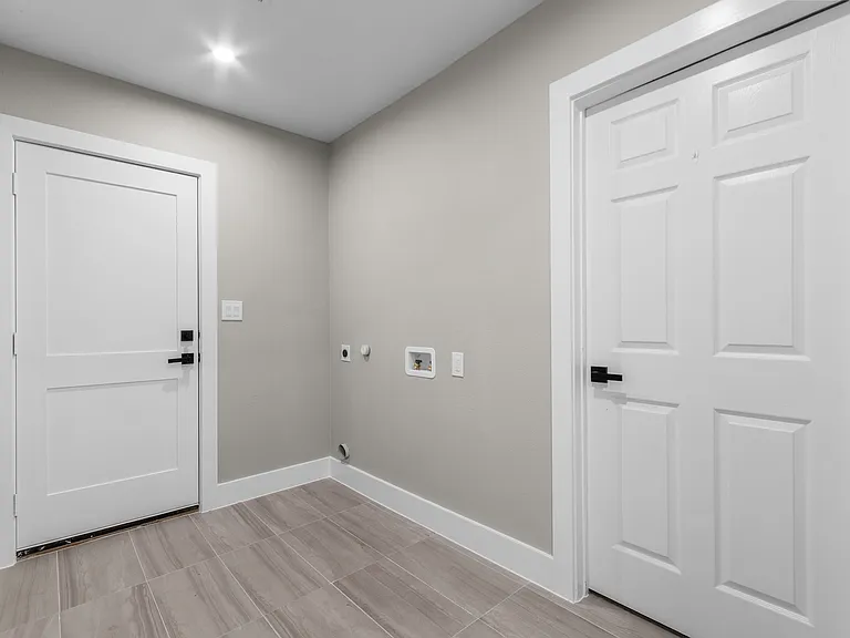2649 Easter Ave — Photo 15