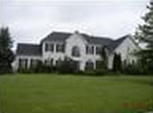 1 Dover Pl, Holland, PA 18966