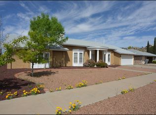 6445 Via Aventura Dr, El Paso, TX 79912