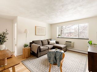5 Centre St APT 32, Cambridge, MA 02139