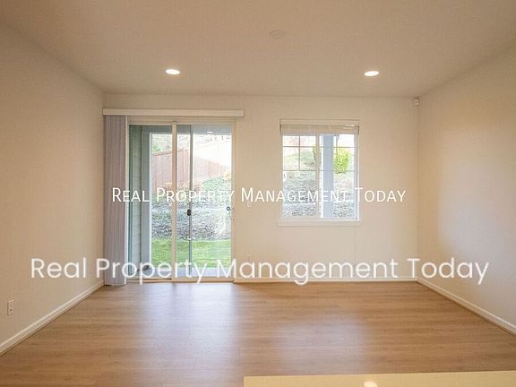 5th image of 22328 88th Way S Unit C102