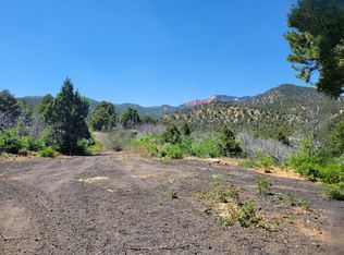 261 S Hidden Canyon Dr, Kanab, UT 84741
