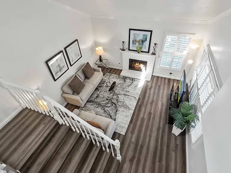 5 Rockwood — Photo 2