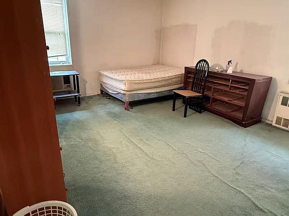 4th image of 9230 56 Avenue #6C
