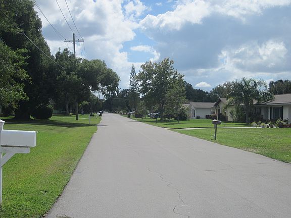 4th image of 422 Missouri Ave