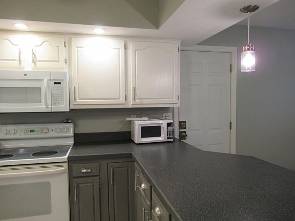 4th image of 2816 Englewood Ave