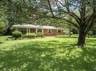 205 E Cypress St, Atmore, AL 36502
