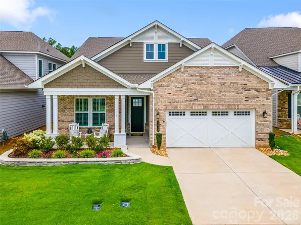 1018 Lake Como Dr, Monroe, NC 28110